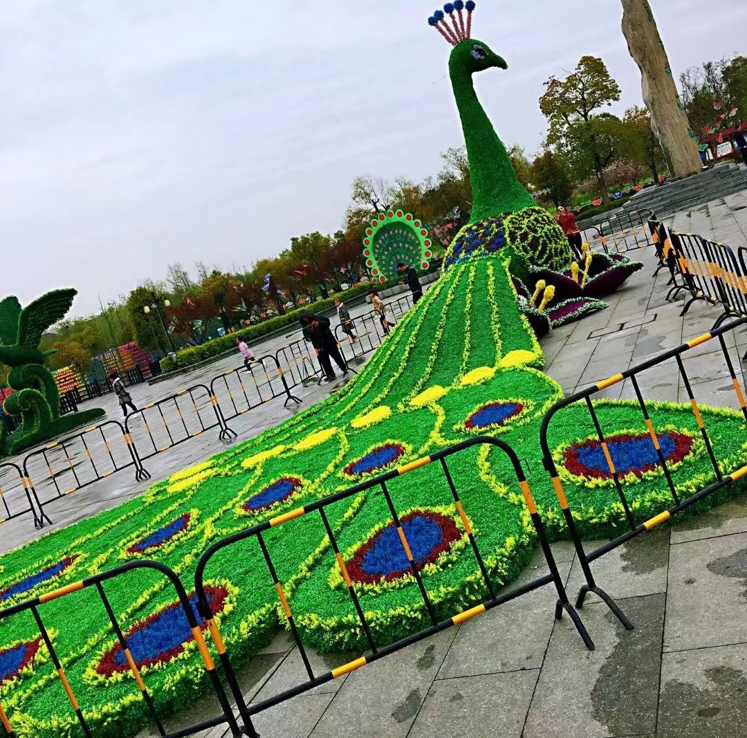 動(dòng)物綠雕廠家